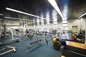 大阪市中央体育館トレーニング室