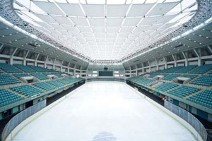大阪プールアイススケート場